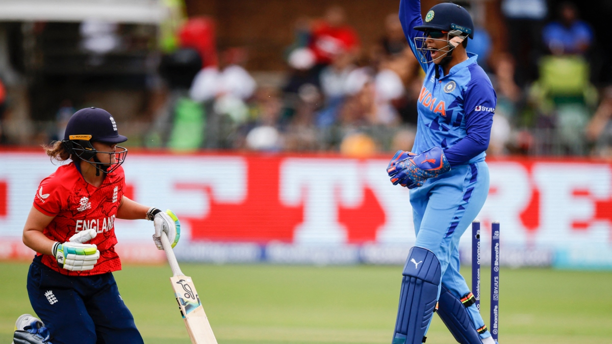 T20 वर्ल्ड कप से ठीक पहले मेजबान टीम की बढ़ी टेंशन, कप्तान भारत के खिलाफ अहम सीरीज से बाहर