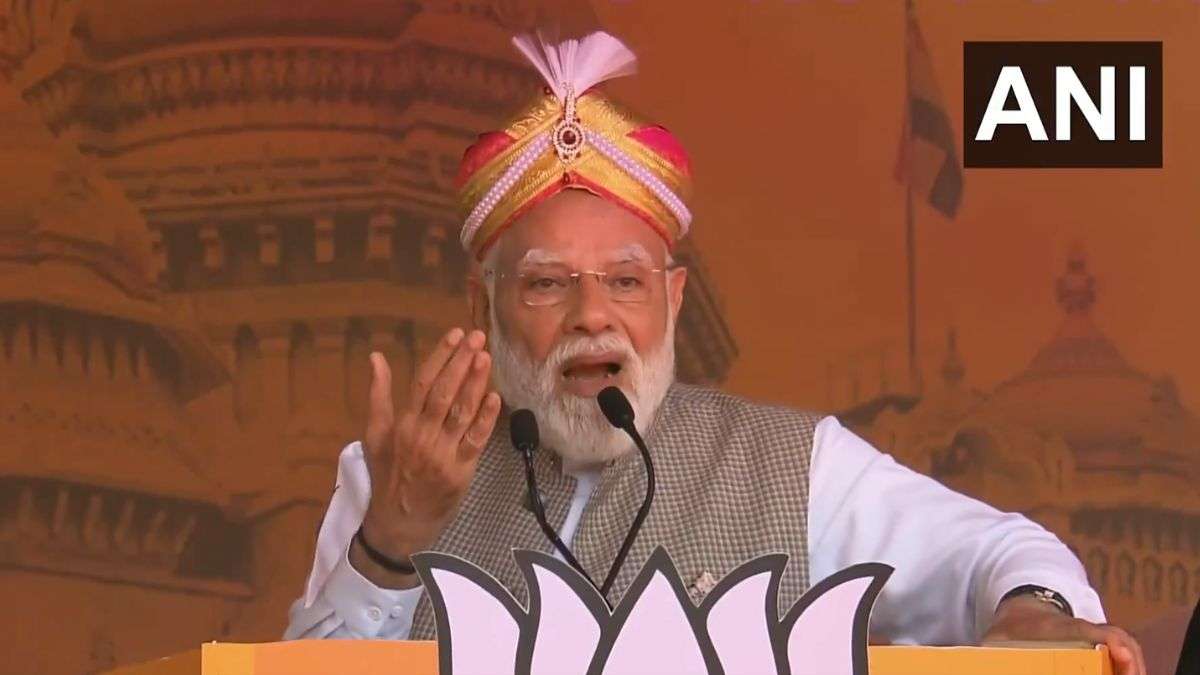          तमिलनाडु में एक्टर विजय के शपथ ग्रहण के ठीक बाद PM मोदी ने कांग्रेस पर की आरोपों की बौछार, जानें क्या-क्या कहा          