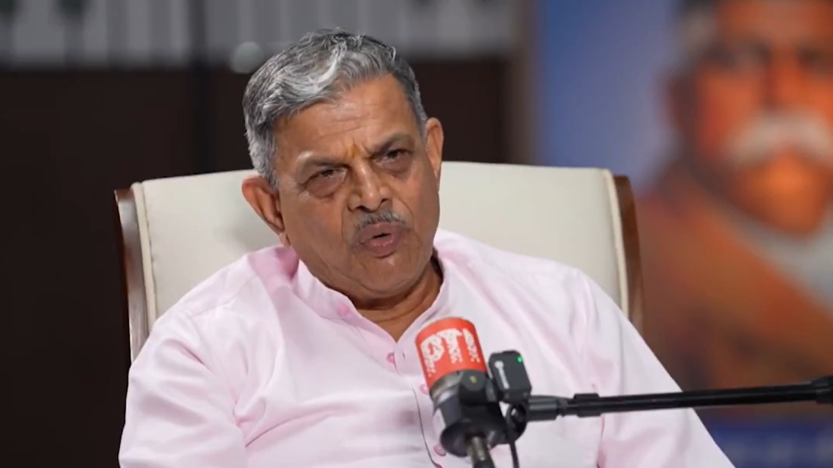          'पाकिस्तान से बातचीत के दरवाजे ना हों बंद, दोनों देशों को एक-दूसरे को देना चाहिए वीजा', RSS नेता होसबले का बड़ा बयान          