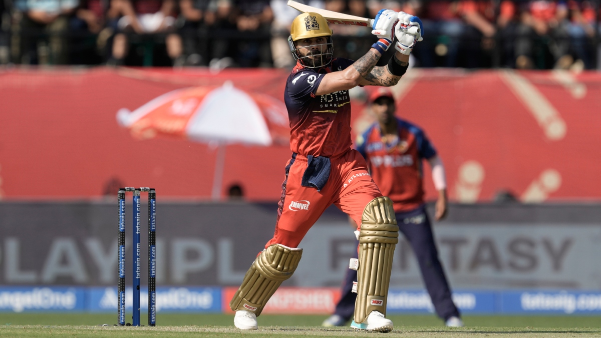 विराट कोहली ने 35 साल की उम्र के बाद तीसरी बार किया IPL में ये कारनामा, पीछे छूटे सचिन और डु प्लेसिस