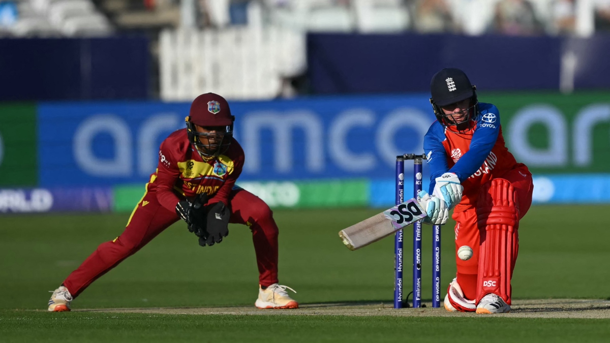 इंग्लैंड T20 WC के सेमीफाइनल में पहुंचने वाली बनी पहली टीम, वेस्टइंडीज को 38 रनों से दी मात