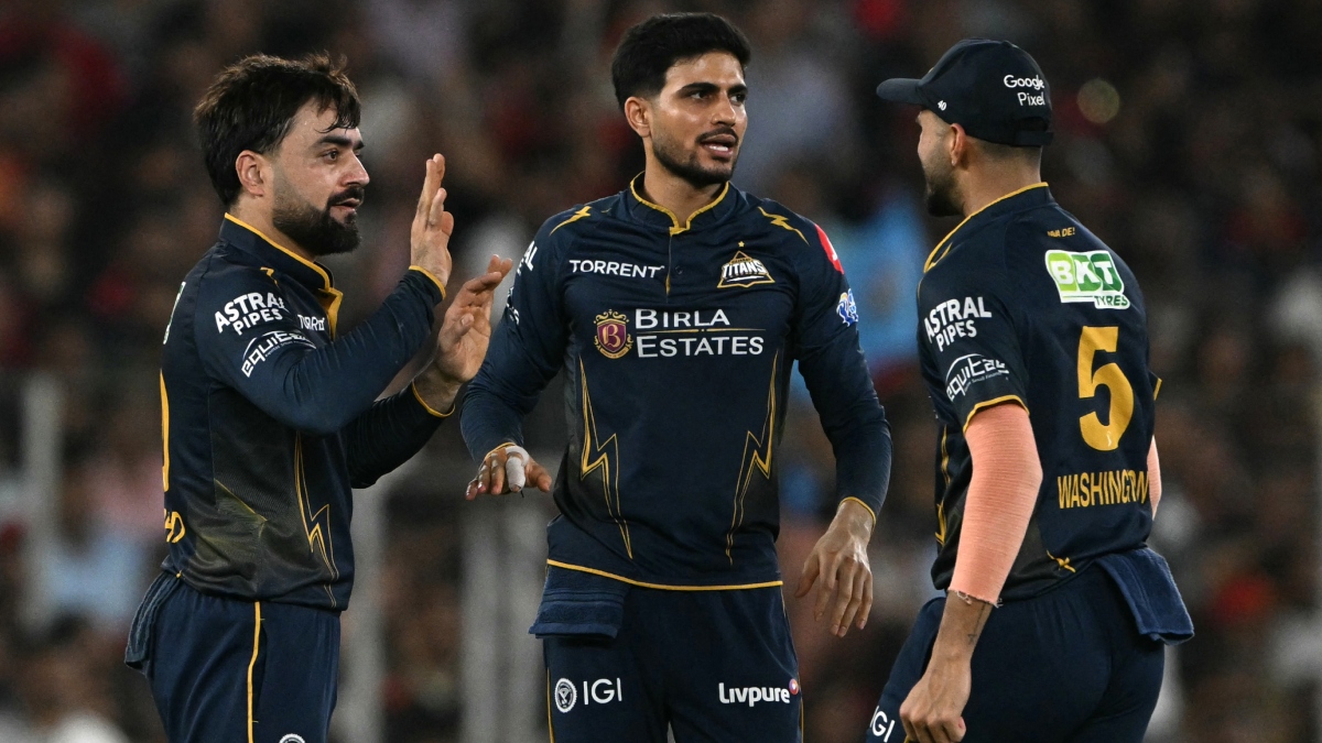 IPL फाइनल के बाद टला बड़ा हादसा, GT की बस में हुआ शॉर्ट सर्किट, खिलाड़ियों को बीच सड़क पर उतरना पड़ा