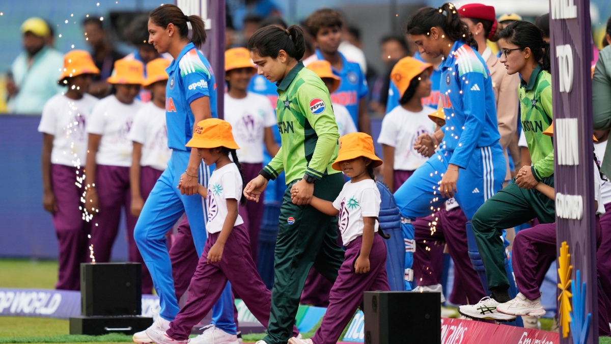 IND vs PAK महामुकाबले से पहले ही पिटी पाकिस्तान की भद्द, ICC रैंकिंग में 11वें नंबर की टीम ने चटाई धूल