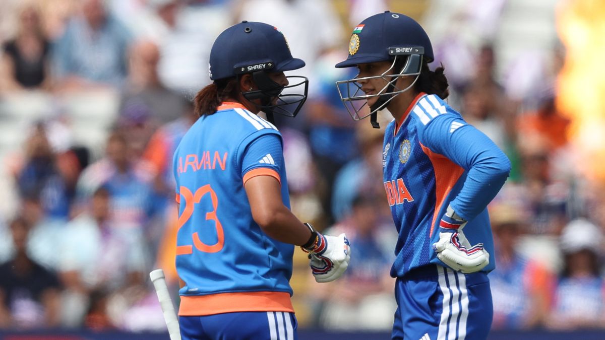 IND vs PAK Live Score: स्मृति मंधाना और हरमनप्रीत कौर की अच्छी बल्लेबाजी, पाक टीम को विकेट की तलाश
