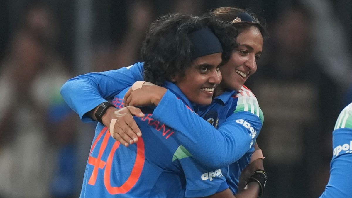 ICC T20I Ranking में श्री चरणी का कमाल, डेब्यू के एक साल के अंदर बनीं नंबर-1 बॉलर, शैफाली वर्मा को भी हुआ फायदा