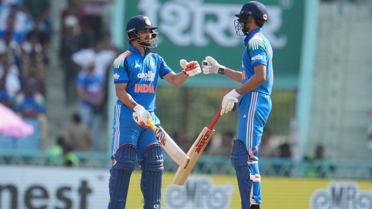 IND vs AFG: गिल-ईशान ने मिलकर किया बड़ा कारनामा, एक वनडे मैच में 80 से कम गेंदों में शतक लगाने वाले बने पहले भारतीय