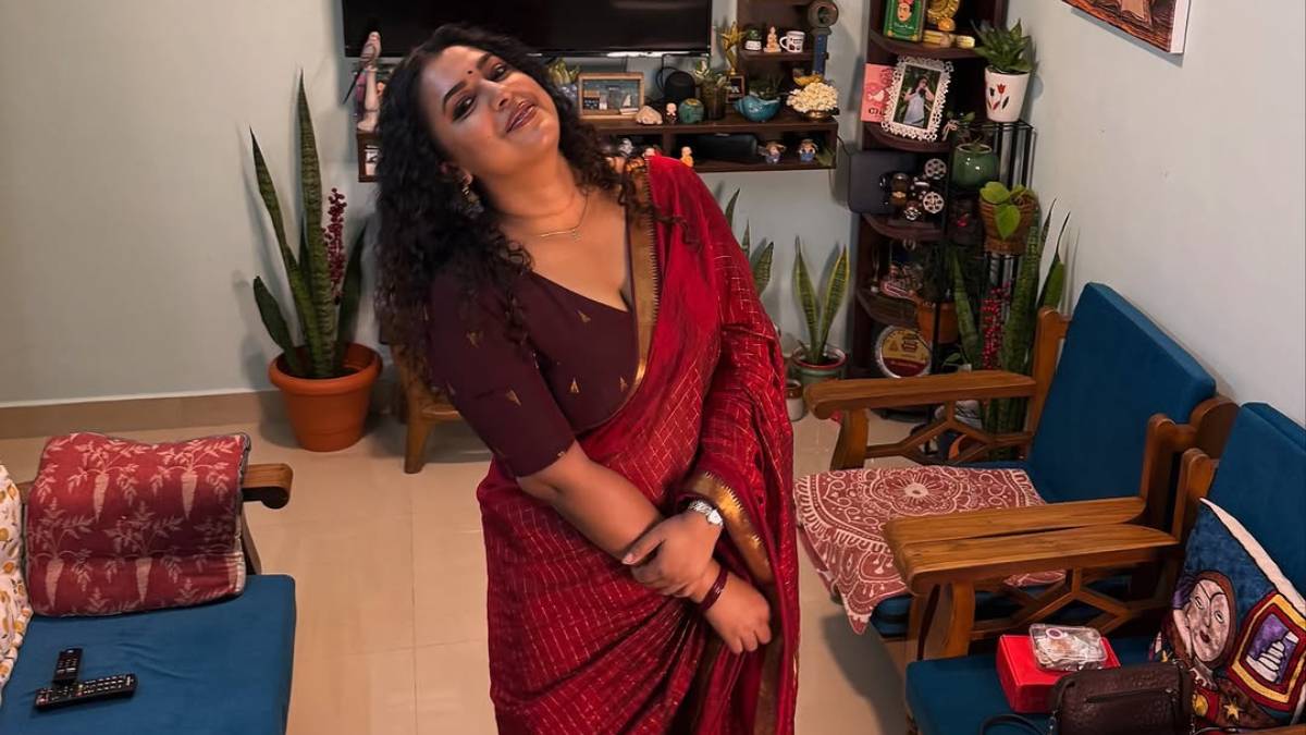 ममूटी की हीरोइन ज्वेल मैरी की मौत की उड़ी अफवाह, शेयर किया वीडियो, बोलीं- 'लोग मुझे दफनाने की तैयारी कर रहे हैं'