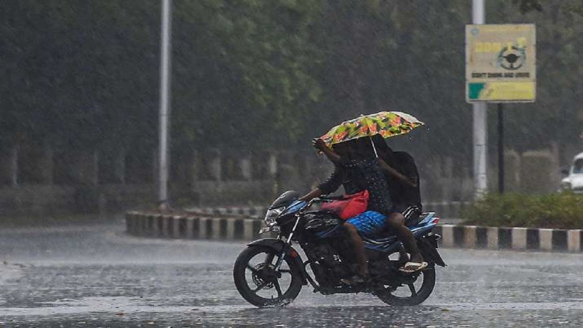 केरल से आगे बढ़ा मानसून, जानिए दिल्ली-NCR और UP में कब आएगा? गर्मी से मिलेगी बड़ी राहत, जानिए मौसम का अपडेट