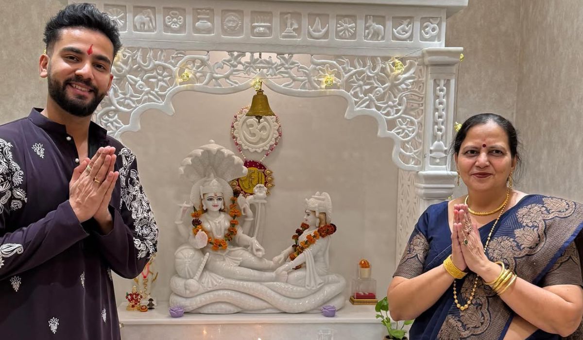 TV सीरियल देखकर बनाया सपनों का महल, भक्ति-लग्जरी और रॉयल लुक का कॉम्बो है एल्विश यादव का आलीशान आशियाना