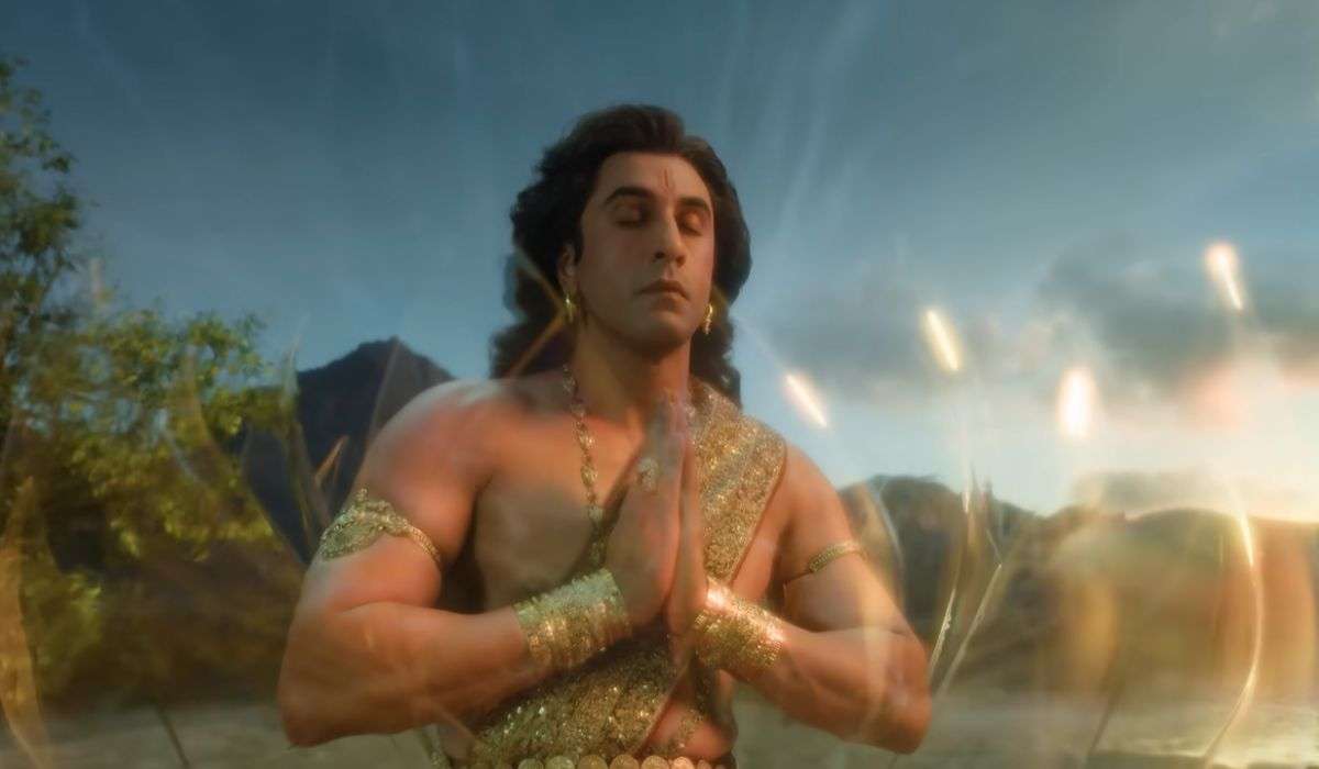 'रामायण' ट्रेलर देख झूम उठे फैंस, राम-सीता बन छाए रणबीर-साई, रावण के रूप में यश ने जीता दिल, VFX की हो रही चर्चा