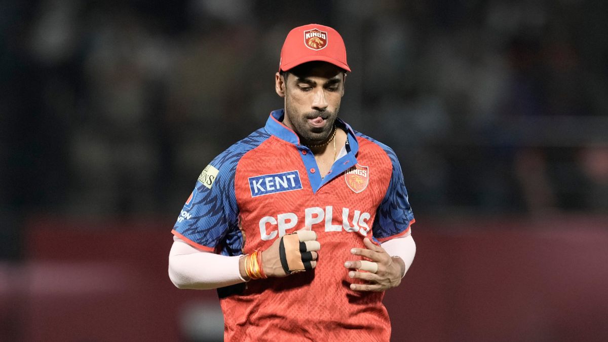 पंजाब किंग्स के प्लेयर शशांक सिंह ने अचानक बदली अपनी टीम, कहा- वहां मुझे सिर्फ IPL खिलाड़ी समझा गया