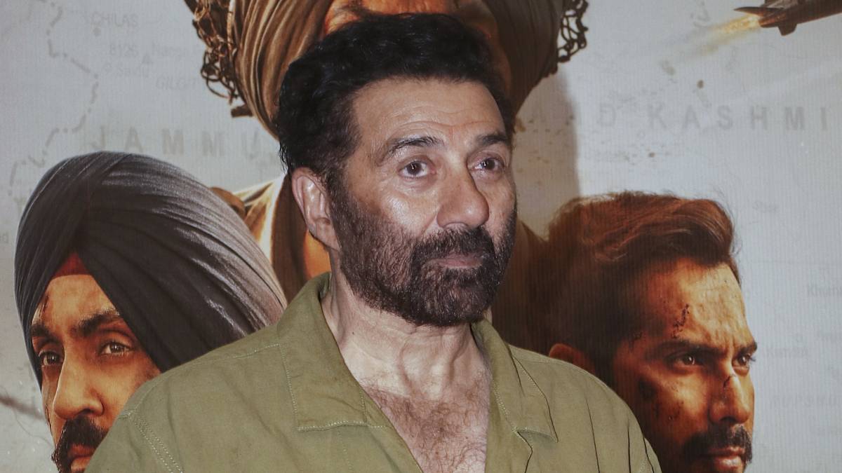 56 करोड़ के कर्ज पर सनी देओल का छलका दर्द, 3 महाफ्लॉप फिल्मों ने बनाया था मोहताज, बोले- 'कभी उम्मीद नहीं खोई'