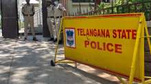 4 दिन के बच्चे को 5 लाख में बेचने की थी तैयारी, पुलिस ने जाल बिछाकर नवजात को बचाया