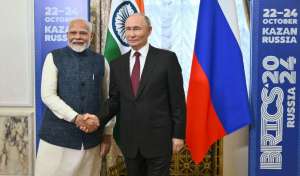 BRICS Summit: कजान में मिले PM मोदी और पुतिन, यूक्रेन संघर्ष पर भारत ने साफ किया अपना रुख