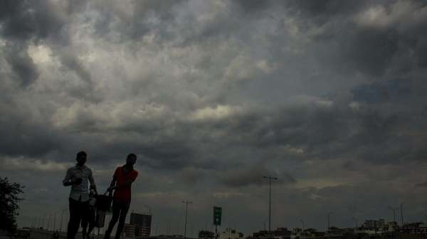 गुरुग्राम में बादल गुरुग्राम में बादल