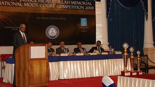 Mohammad Hidayatullah, Mohammad Hidayatullah biography