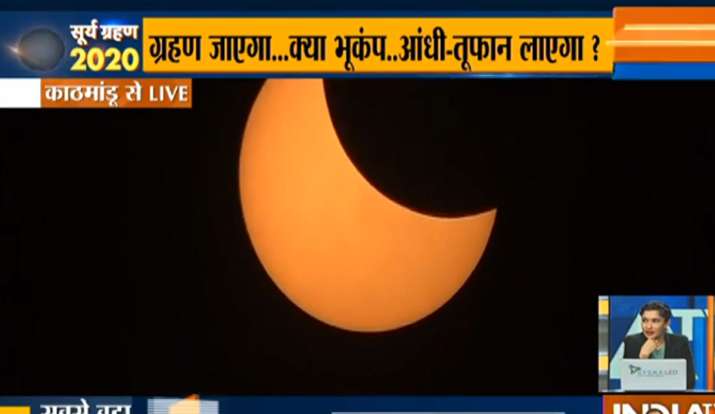 काठमांडू में कुछ ऐसा दिखा नजारा काठमांडू में कुछ ऐसा दिखा नजारा