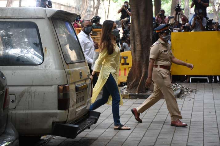 shraddha kaporo shraddha kaporo