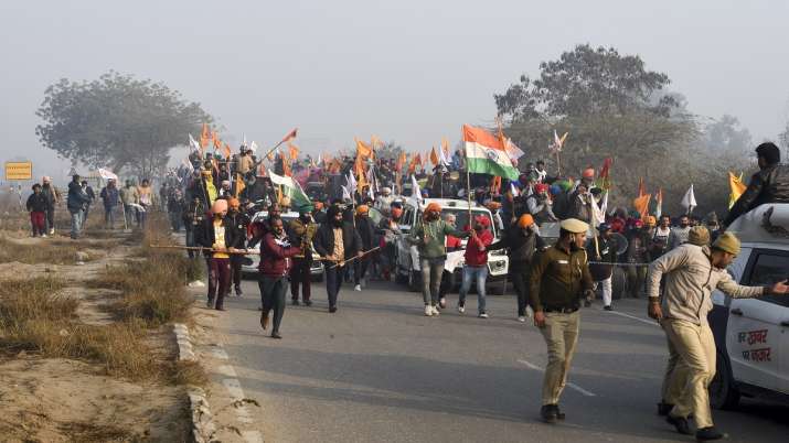 Tractor Rally Photos Kisan Andolan Tractor Rally Photos: तस्वीरों में देखिए किसानों की ट्रैक्टर परेड