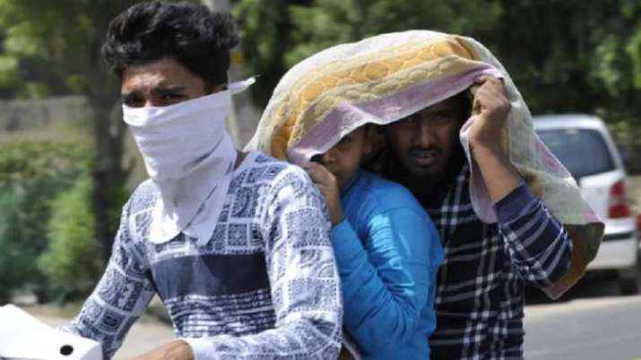 Heatwave in India: उत्तर-पश्चिम भारत में गर्मी ने तोड़ा 122 साल का रिकॉर्ड, मई में भी झुलसाएगी गर्मी