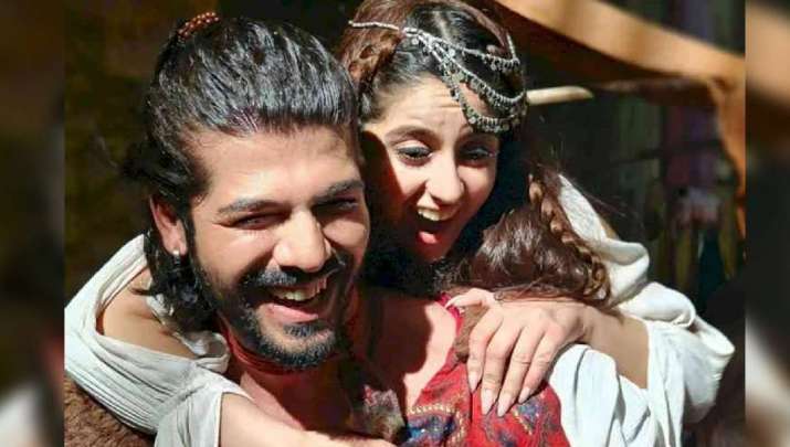 Tunisha Death Case: शीजान की सीक्रेट गर्लफ्रेंड की डिलीट हुई चैट से खुलेगा हर राज, पुलिस ने उठाया बड़ा कदम