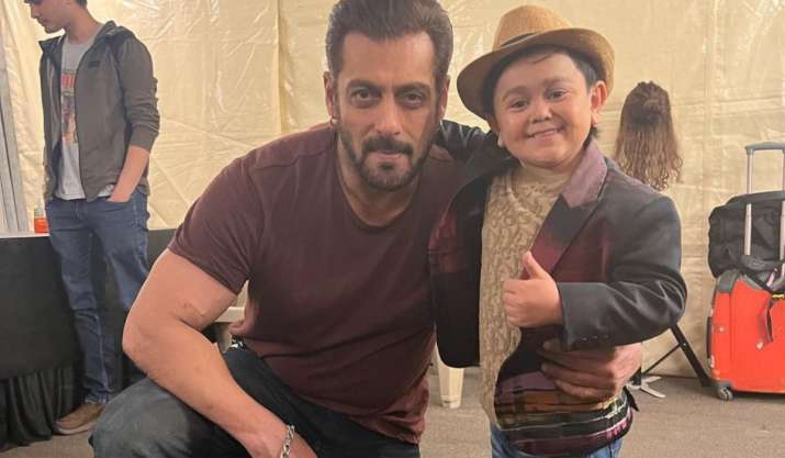 Bigg Boss 16: सलमान खान ने अब्दु रोजिक को दी शाबाशी, बताई दुख भरी दास्तान