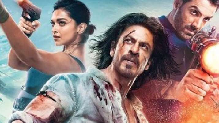 #AskSRK: शाहरुख खान ने फिल्म 'पठान' के लिए ली इतनी फीस, फैन के सामने खोल दी पोल