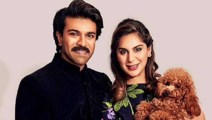 Ram Charan पत्नी का हाथ थामे लॉस एंजलिस के लिए रवाना, गोल्डन ग्लोव अवॉर्ड के लिए पहुंची पूरी RRR टीम