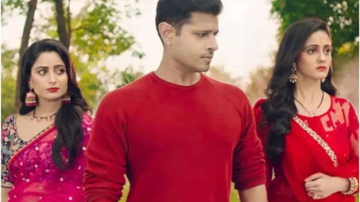 Ghum Hai Kisi Ke Pyar Mein: सई की साड़ी पर आया विराट का दिल, देखकर बौखलाई पाखी की टुकड़े टुकड़े