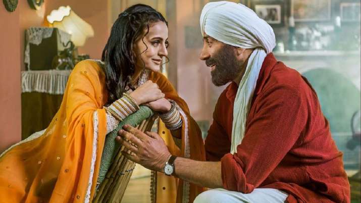 सनी देओल और अमीषा पटेल की 'Gadar 2' की रिलीज से पहले छाए हैं 'गदर' के ये 10 दमदार डायलॉग्स