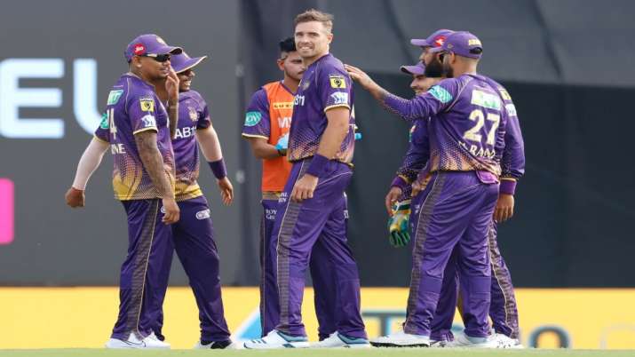 RCB पर हमेशा भारी पड़ता है KKR का घातक ऑलराउंडर, IPL में दर्ज ये 3 बड़े रिकॉर्ड