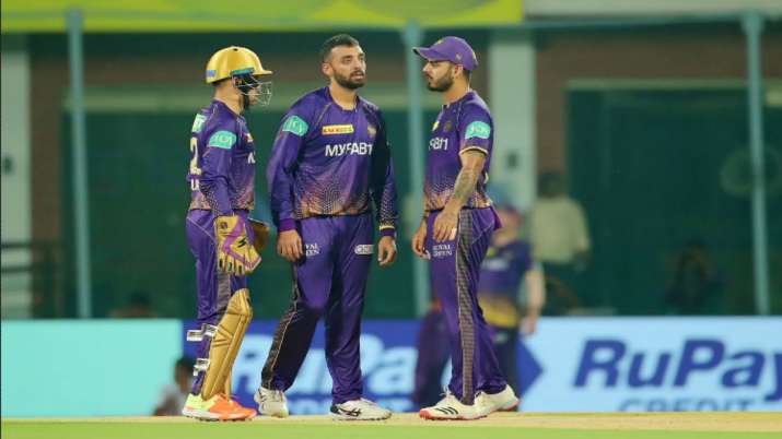 IPL 2023: KKR के कप्तान नितीश राणा बुरे फंसे, BCCI ने कैप्टन सहित पूरी टीम को दी बड़ी सजा