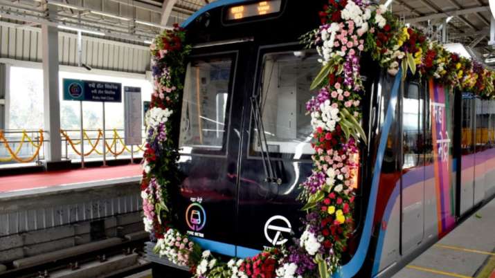 Pune Metro ने यात्रियों के लिए निकाला गजब ऑफर, महज इतने रुपये देकर करें अनलिमिटेड ट्रैवल