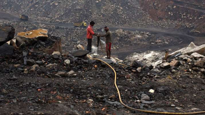 रॉयल्टी पर सुप्रीम कोर्ट के फैसले ने बढ़ाई माइनिंग कंपनियों की टेंशन! अब रेटिंग एजेंसी मूडीज का भी आया ये बड़ा बयान