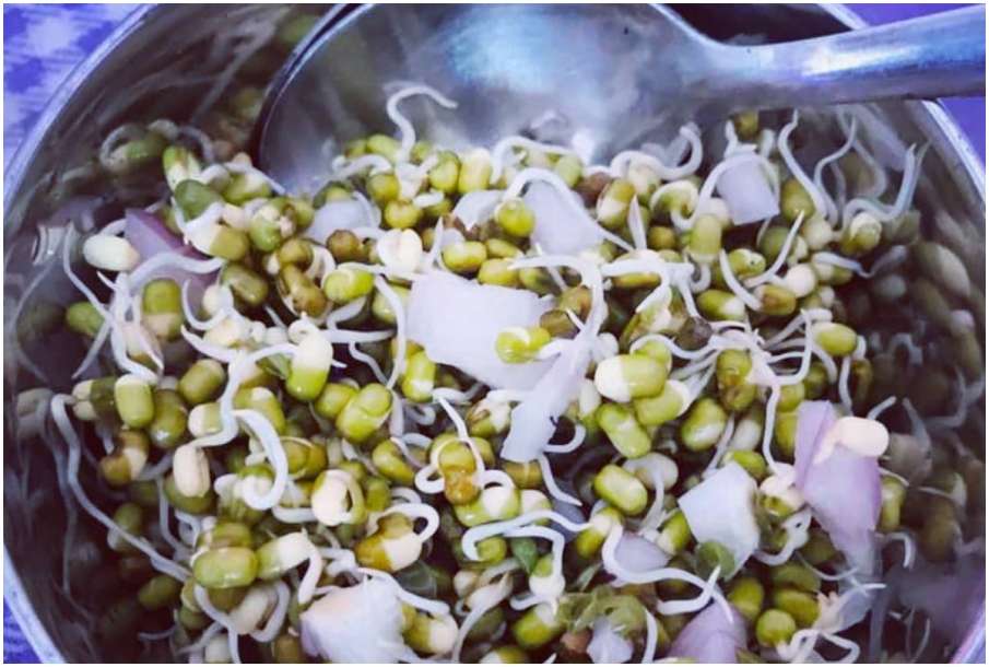 Ankurit Moong Dal khane ke fayade Sprouts Moong Dal reduce weight