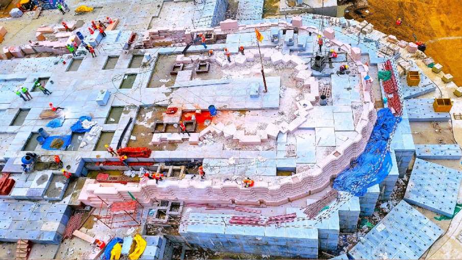 अयोध्या में निर्माणाधीन भव्य राम मंदिर 