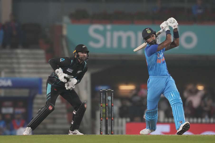 Hardik Pandya batting against New Zealand