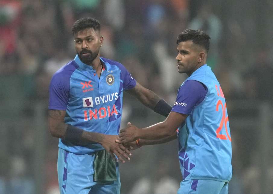 Hardik Pandya and Shivam Mavi
