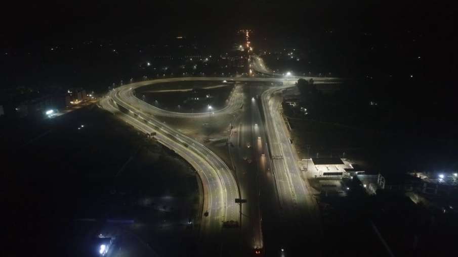 Delhi-Mumbai Expressway