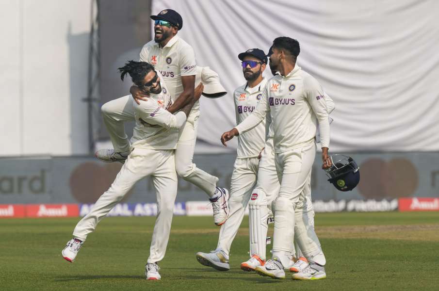 India beat Australia in second Test