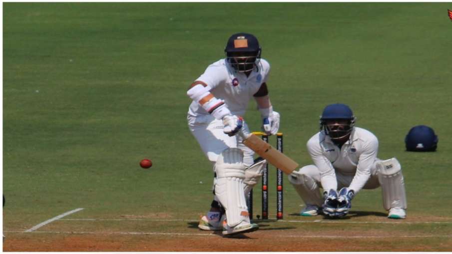 Hanuma Vihari one-handed batting