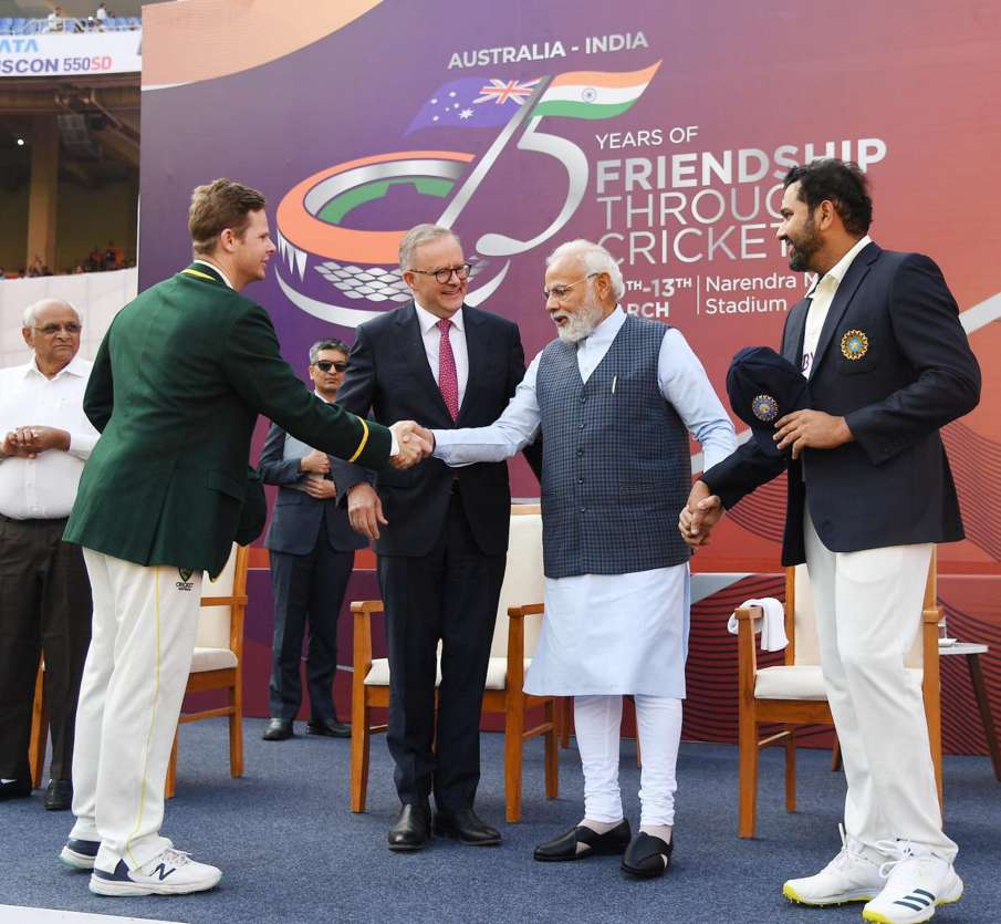 PM Modi With Steve Smith