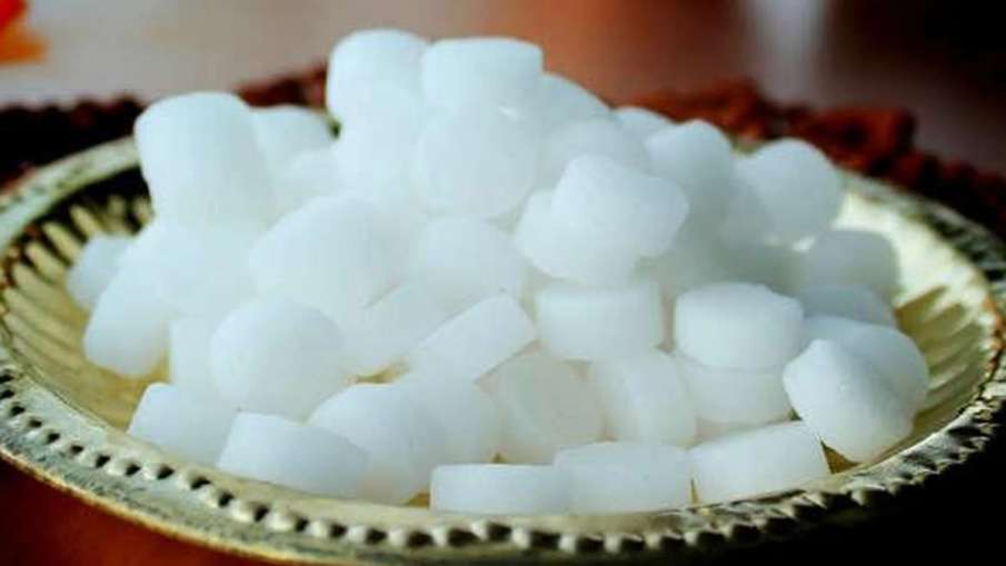 camphor for mosquitoes