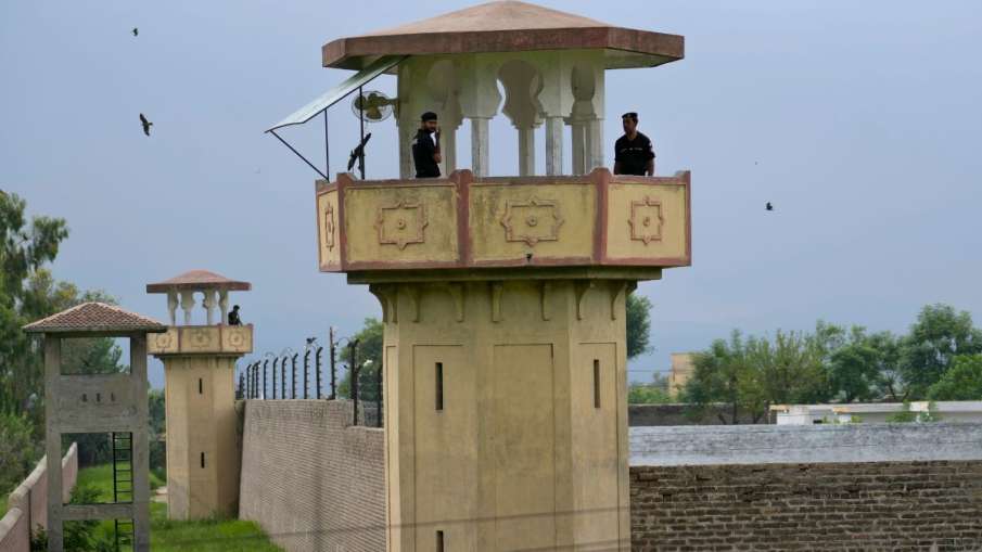 Imran Khan, Imran Khan Pakistan, Imran Khan News