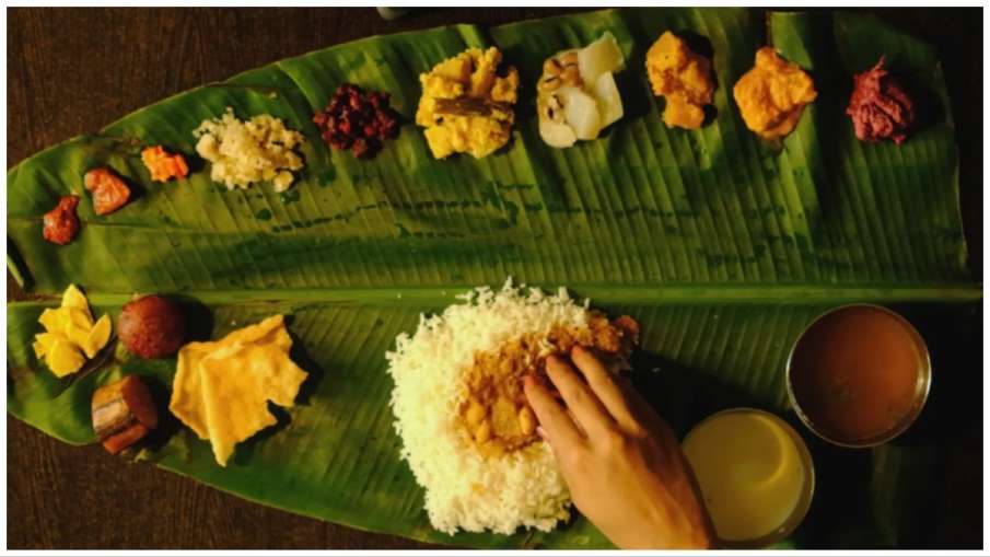 benefits of eating on banana leaf onam