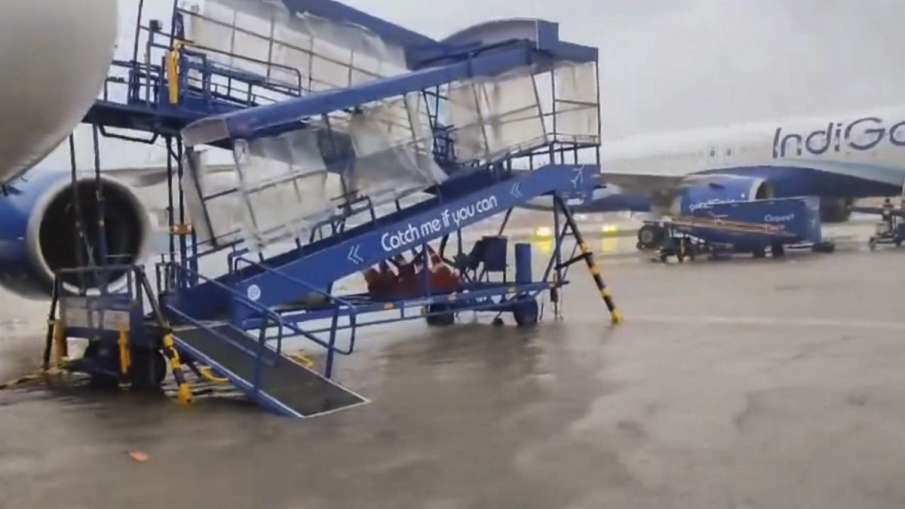 चेन्नई में ‘मिगजॉम' तूफ़ान का कहर चेन्नई में ‘मिगजॉम' तूफ़ान का कहर