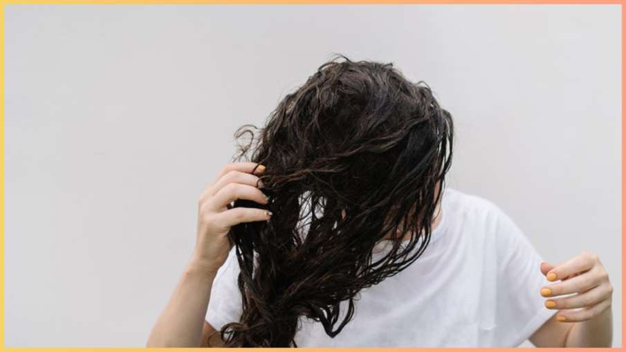 how to comb wet hair