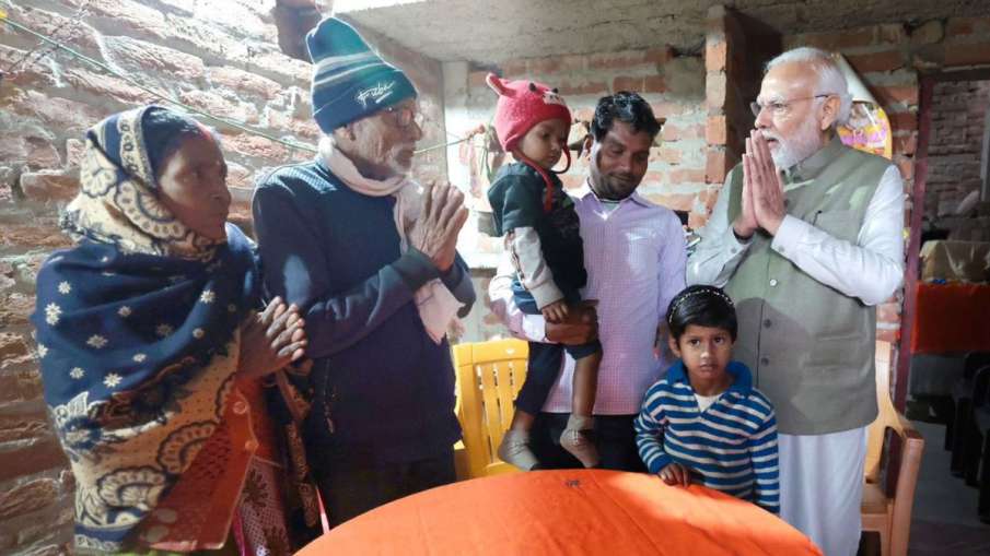 PM मोदी ने प्राण प्रतिष्ठा समारोह में आने का दिया न्योता।