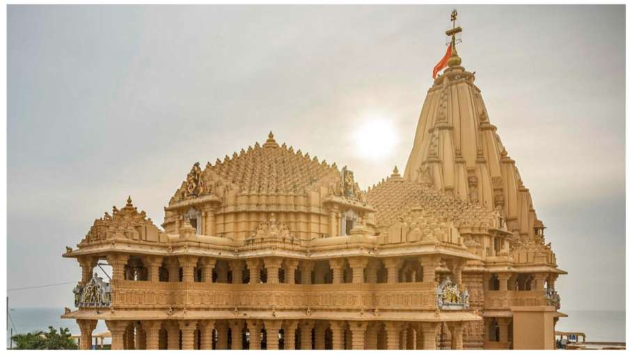 When Shivalinga was consecrated in Somnath before the temple was completed, the President himself wa