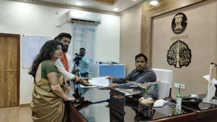नामांकन करते चिराग पासवान